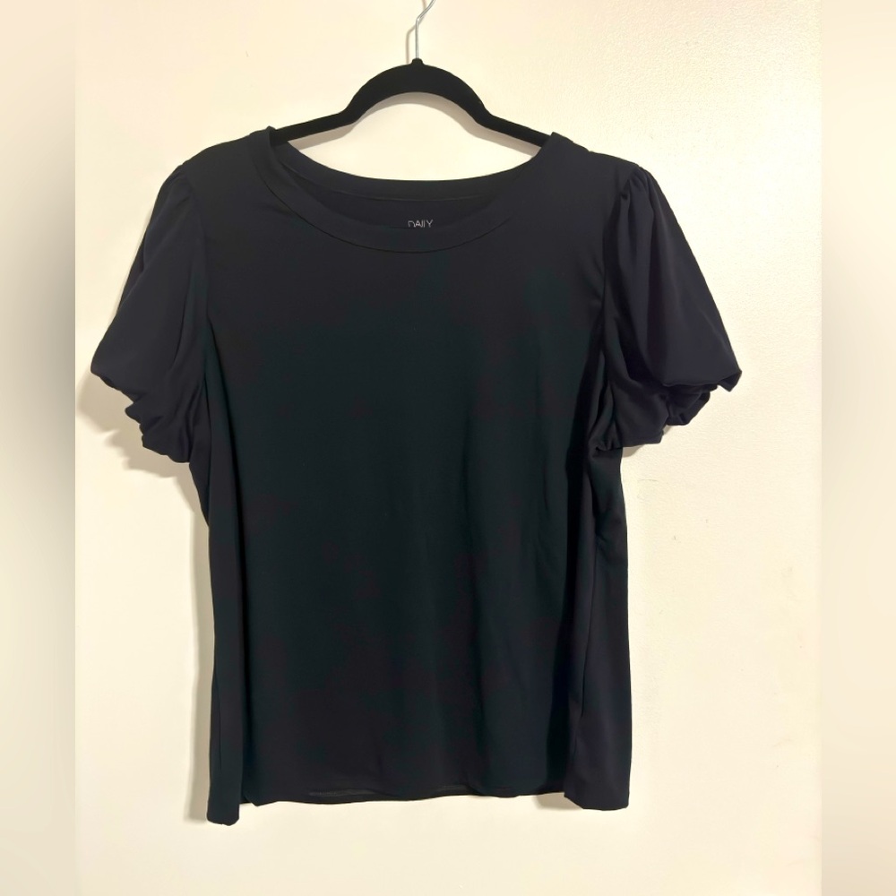 Daily Thread Black Top - Picture 1 of 4